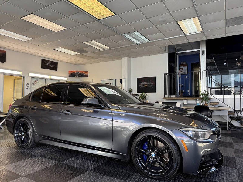 2017 BMW 3 Series 330i