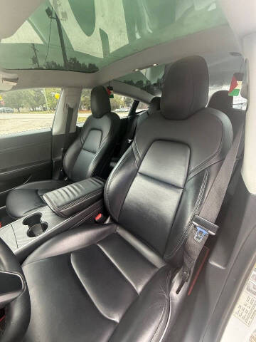 2020 Tesla Model 3 Standard Range Plus