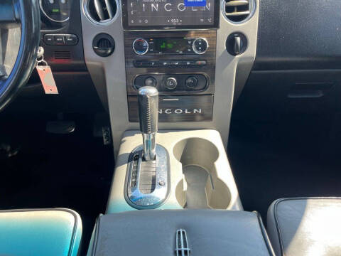 2008 Lincoln Mark LT