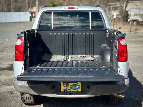 2002 Ford Explorer Sport Trac Value