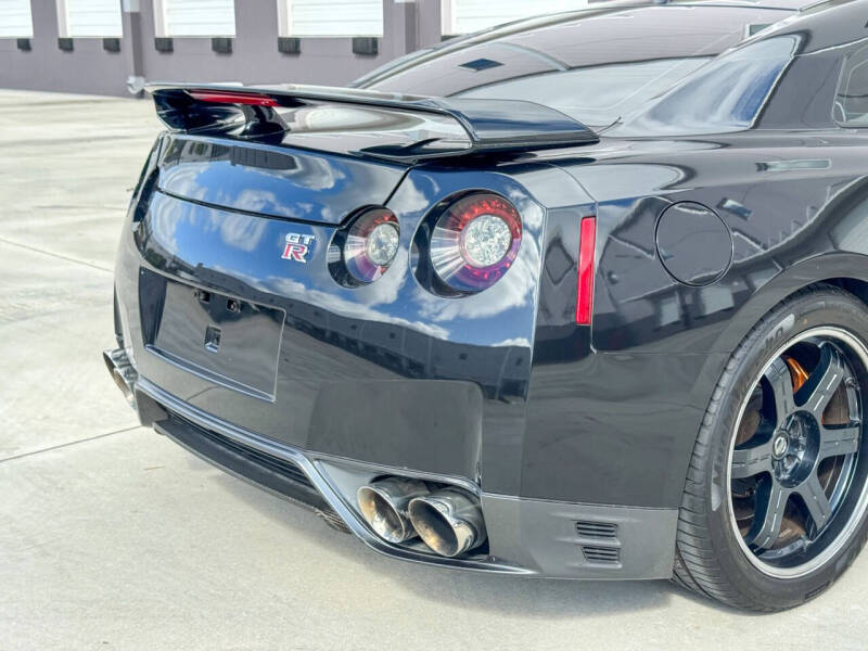 2013 Nissan GT-R Premium