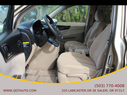 2007 Hyundai Entourage