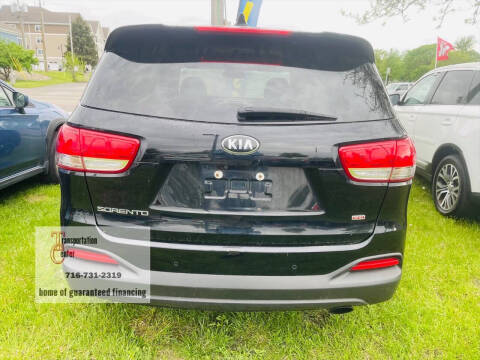 2018 Kia Sorento LX