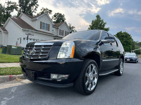 2013 Cadillac Escalade for sale at PREMIER AUTO SALES in Martinsburg WV