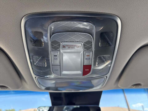 2025 Genesis GV70 2.5T Standard