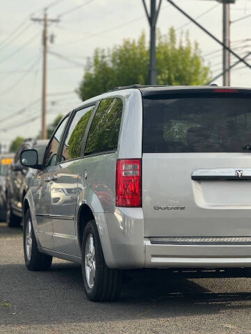 2010 Dodge Grand Caravan SXT