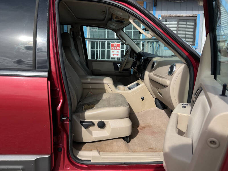 2005 Ford Expedition XLT