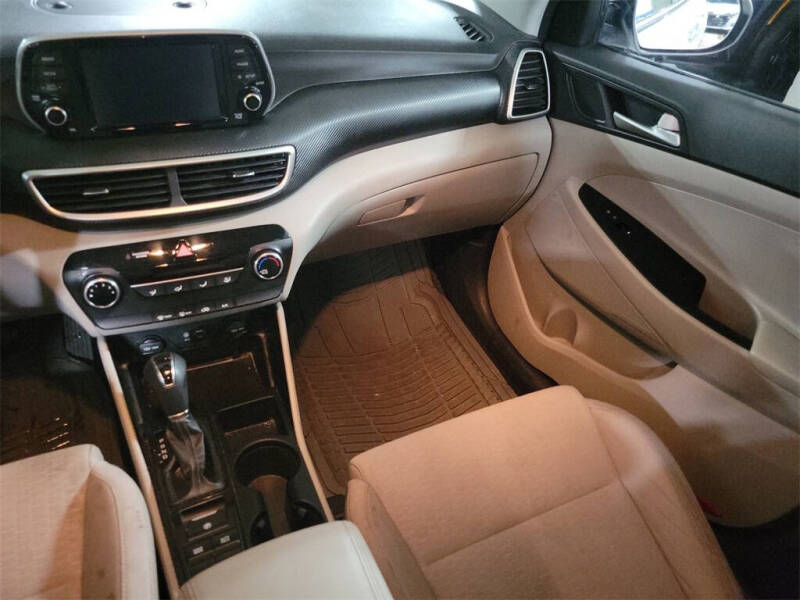 2021 Hyundai Tucson SE