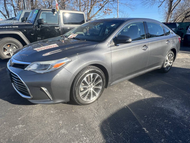 2018 Toyota Avalon XLE