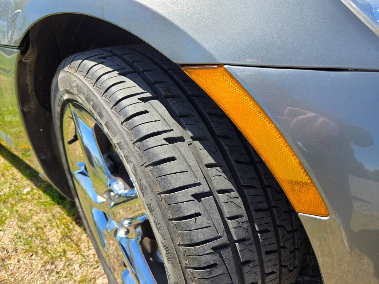 2007 Saturn SKY 32