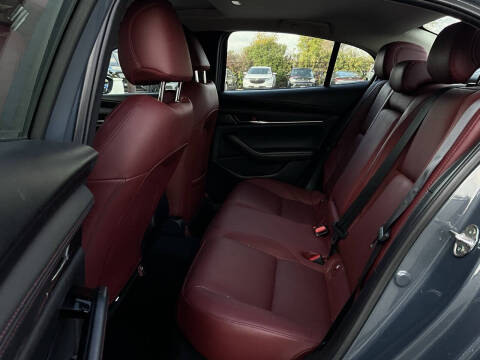 2025 Mazda Mazda3 Sedan 2.5 S Carbon Edition