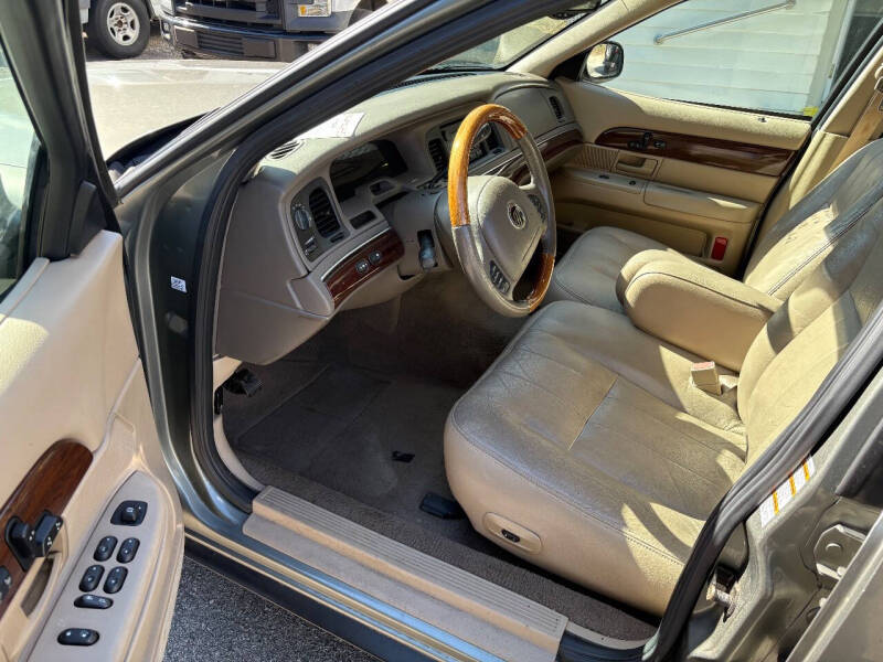 2004 Mercury Grand Marquis LS Premium