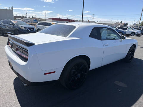 2018 Dodge Challenger SXT