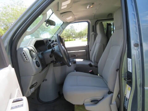 2013 Ford E-Series E-150 XLT