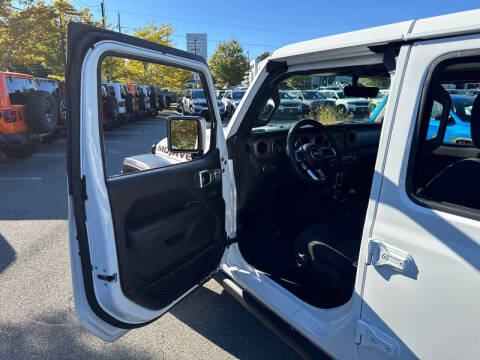 2023 Jeep Gladiator Mojave