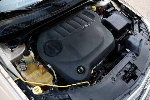 2013 Chrysler 200 Touring