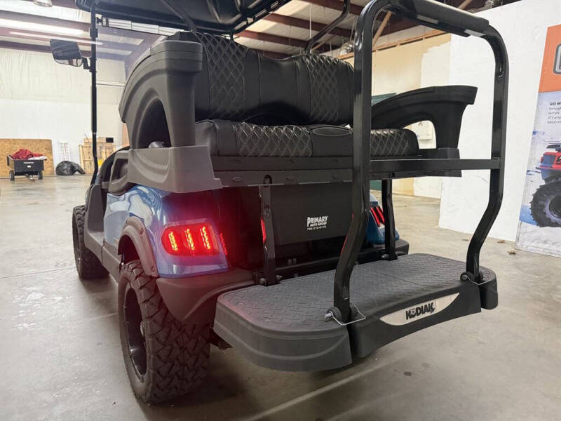2024 Kodiak EV Defender