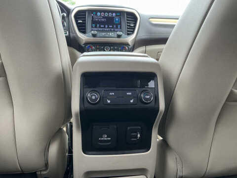 2019 GMC Acadia Denali