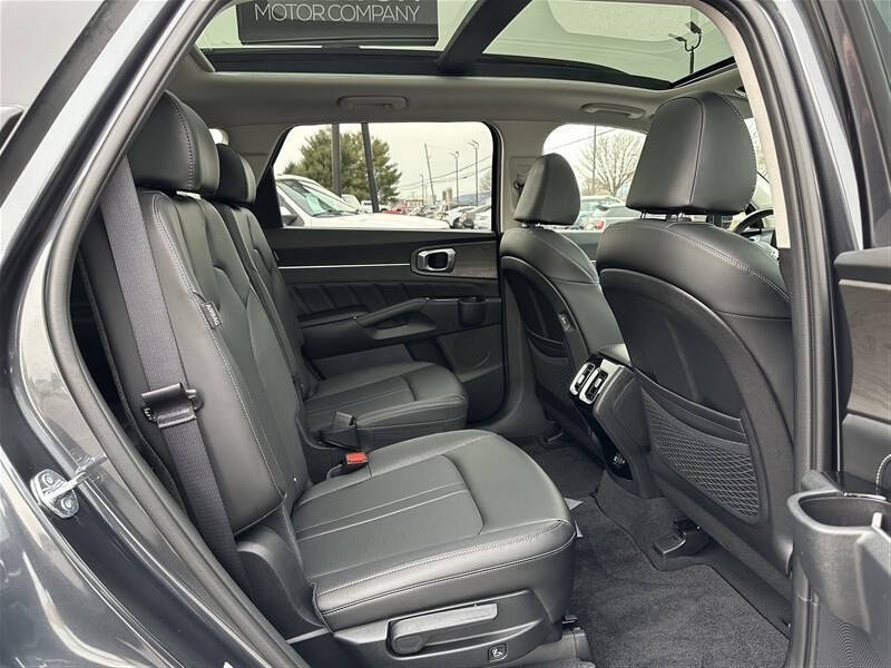 2024 Kia Sorento X-Line SX