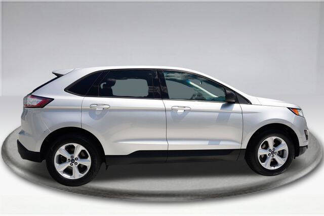 2018 Ford Edge SE
