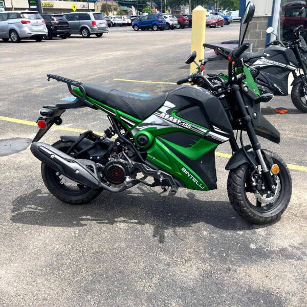 2022 Bintelli Beast