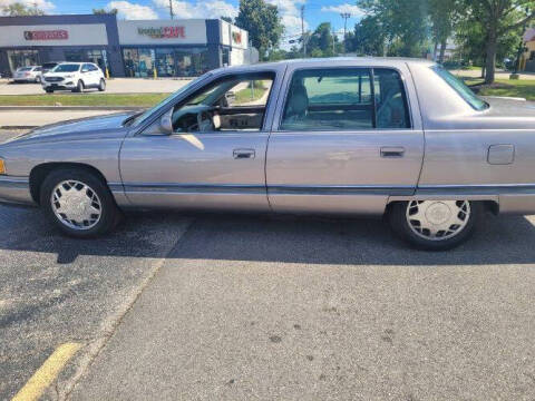 1995 Cadillac DeVille for sale at Classic Car Deals in Cadillac MI
