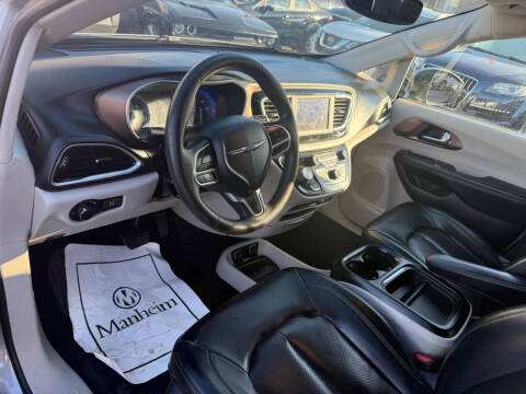 2020 Chrysler Voyager LXi