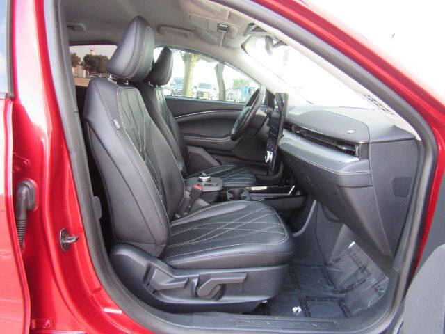 2021 Ford Mustang Mach-E Select