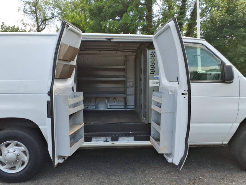 2011 Ford E-Series E-250