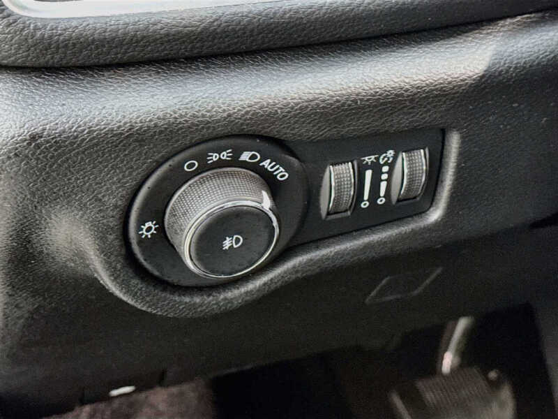 2023 Chrysler Pacifica Plug-In Hybrid Limited