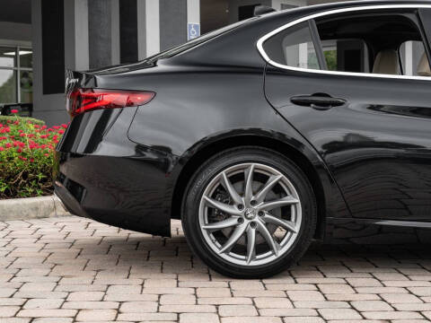 2023 Alfa Romeo Giulia Ti Lusso