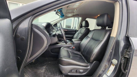 2014 Nissan Pathfinder SL