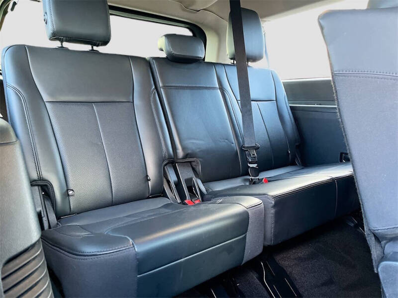 2023 Ford Expedition MAX XLT