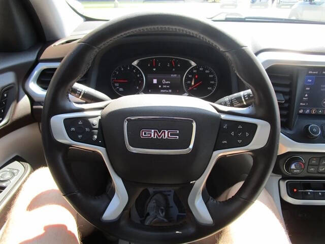 2021 GMC Acadia SLT