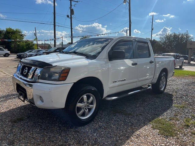 2012 Nissan Titan SV