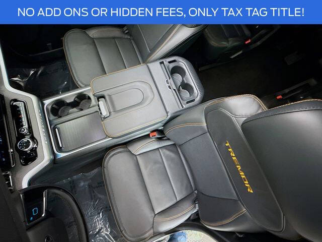 2025 Ford Expedition Tremor