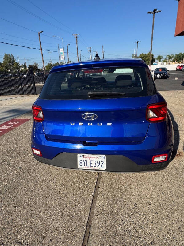 2020 Hyundai Venue SE