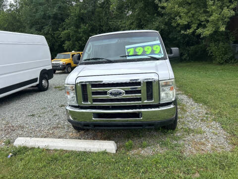 2008 Ford E-Series E-350 SD XLT