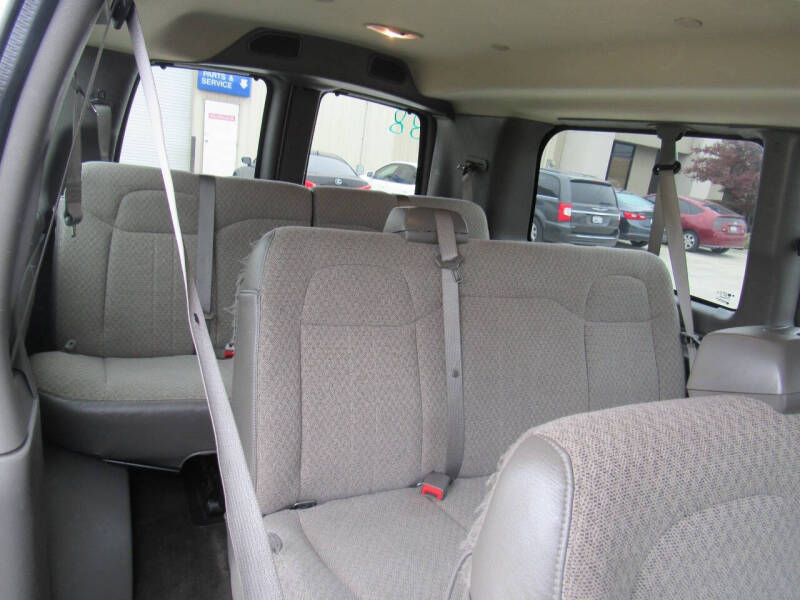 2016 Chevrolet Express LS 2500