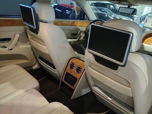 2015 Bentley Flying Spur 26