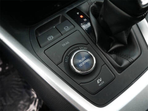 2020 Toyota RAV4 Hybrid XSE