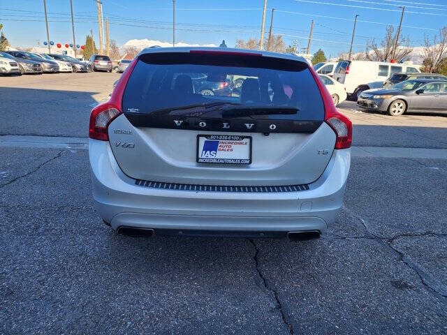 2015 Volvo V60 T5 Drive-E Platinum