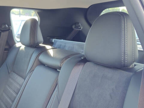 2025 Mitsubishi Outlander PHEV SE