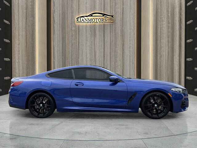 2025 BMW 8 Series 840i