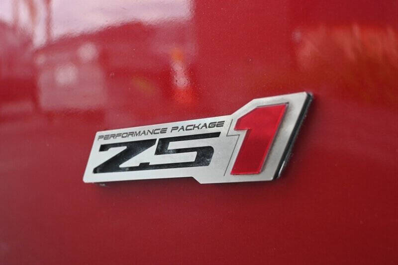 2008 Chevrolet Corvette Indy 500 Pace Car Replica