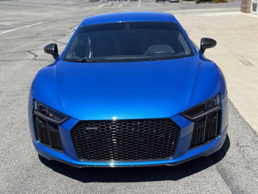 2017 Audi R8 14