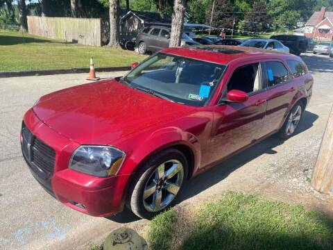 2006 Dodge Magnum for sale at Trocci's Auto Sales in West Pittsburg PA