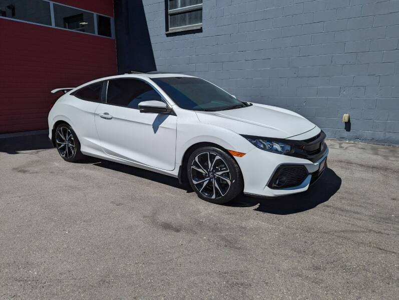 2019 Honda Civic for sale at Paramount Motors NW in Seattle WA
