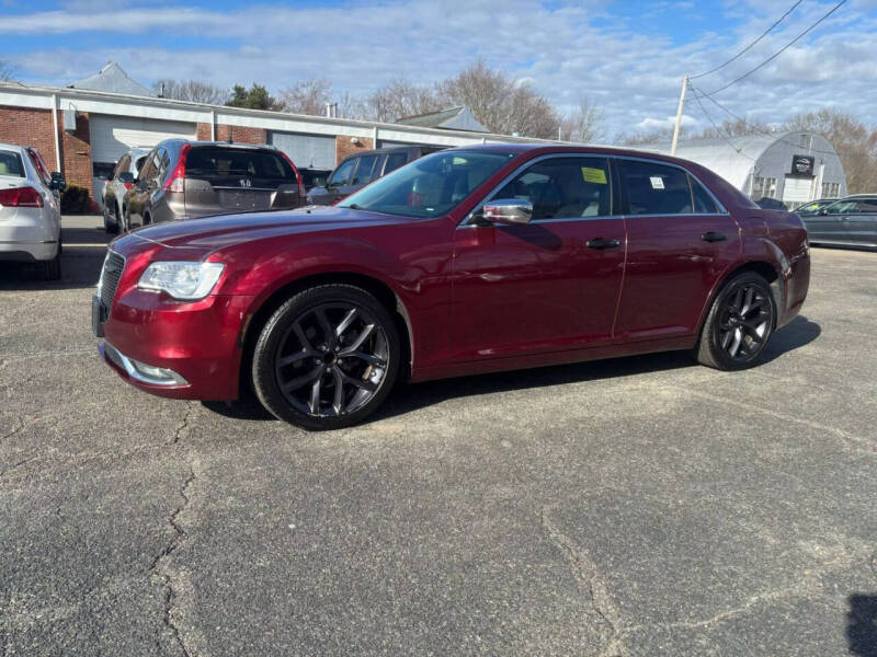 2017 Chrysler 300 C