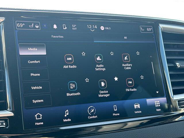 2024 Chrysler Pacifica Touring L